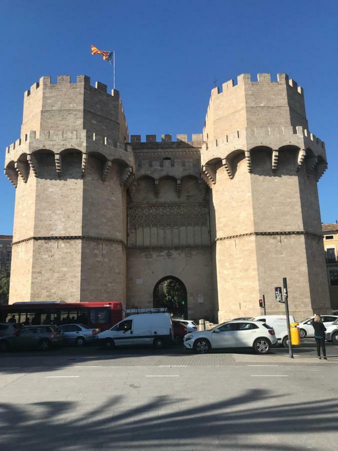 Apartmán Doctor Oloriz,31,9 Valencie Exteriér fotografie